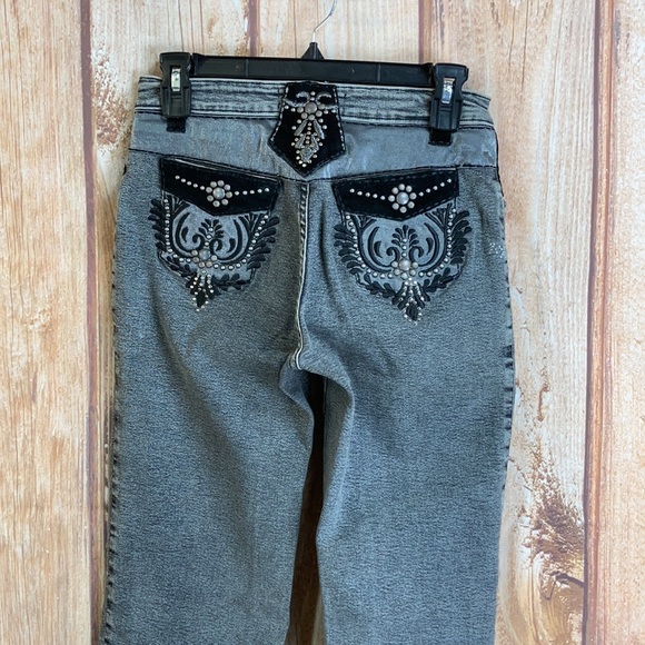 🐞Brazil Roxx Gray w/Leather Trim Jean Size 4 - Picture 4 of 15
